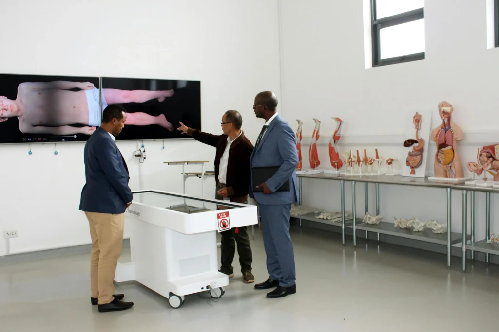 Device Technologies Advancing Healthcare and Innovation in Australia