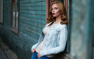 Read more about the article 10 Trendy Women Hair Style Ideas to Try in 2025